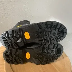 Asolo waterproof hiking boosts Black DS Men’s size 9 Asolo | Shoes | Asolo Waterproof Hiking Boosts Black Ds Mens  main image 3